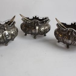 Trois salières argent Art de latable