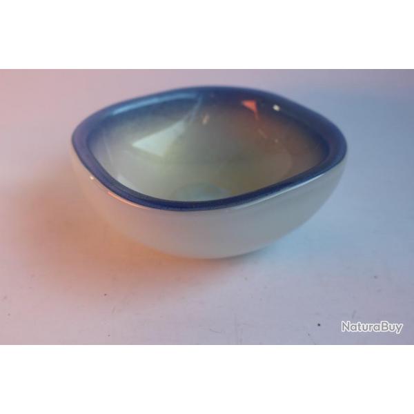 Coupe/cendrier Murano bleu/blanc et poudre d'or