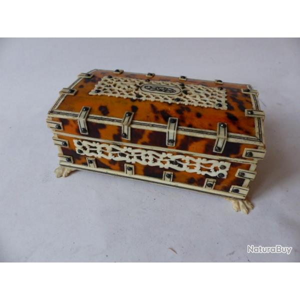 Coffret a bijoux os et caille Antiquits