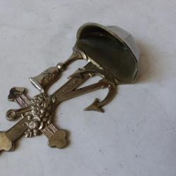 Ancien Bénitier métal nickelé objets de culte religion