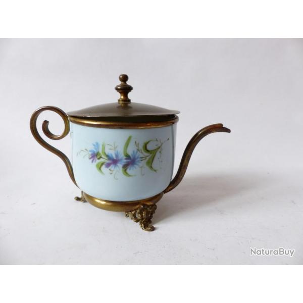 Boite porcelaine Napolon III  thire