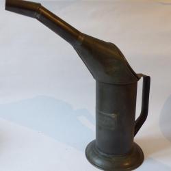 Verseuse mesure  pour huile mécanique science et technique