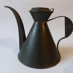 Verseuse pour huile mécanique science et technique