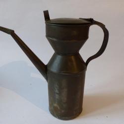 Verseuse mesure  pour huile mécanique science et technique