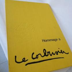 Coffret Hommage à le Corbusier hors série signés artistes
