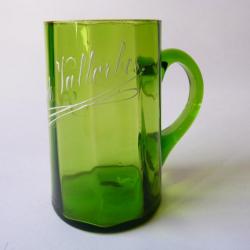 Verre souvenir émaillé  souvenir de Vallorbes