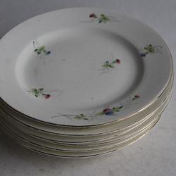 Six assiettes porcelaine Ivoire