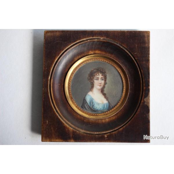 Ancienne Peinture miniature signe portrait femme tableaux antiquits
