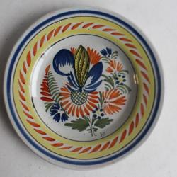 Assiette faïence de Quimper France Hubaudière