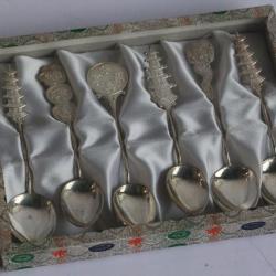 Six petites cuillères argent massif Souvenir Chine