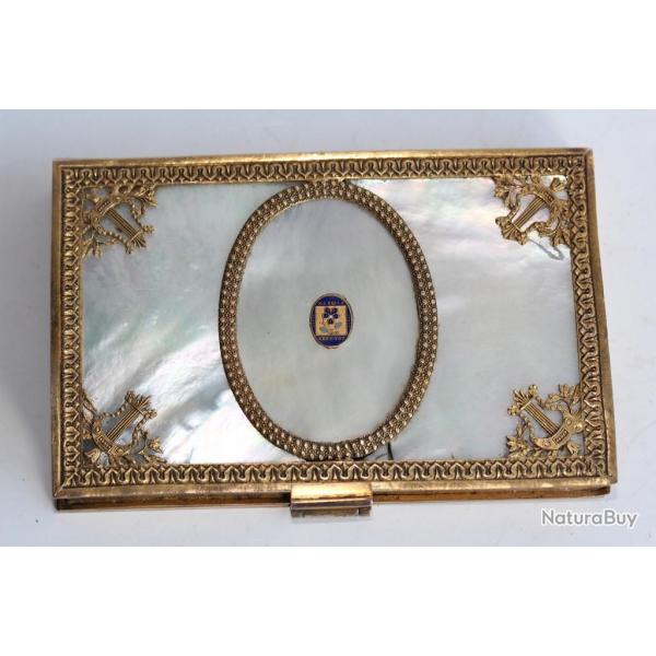 Boite minaudire pomponne nacre style Louis XVI
