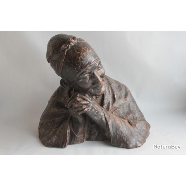 Sculpture terre cuite Buste Vieille femme Berthe Imer Girardet