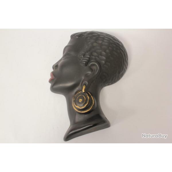 Masque mural cramique femme africaine ARTIS Tannay Suisse