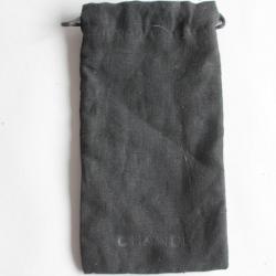 CHANEL Sac à poussière Housse Dustbag 18 x 9 cm