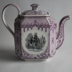 Ancienne Cafetière rectangulaire porcelaine Personnages illustres XIXe