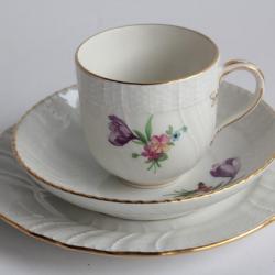 Tasse Assiette à dessert porcelaine KPM Berlin Allemagne