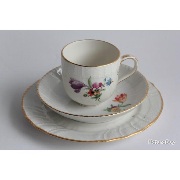 Tasse Assiette  dessert porcelaine KPM Berlin Allemagne