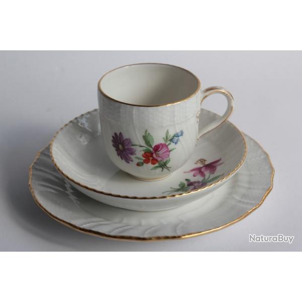 Tasse Assiette  dessert porcelaine KPM Berlin Allemagne