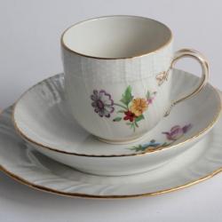 Tasse Assiette à dessert porcelaine KPM Berlin Allemagne