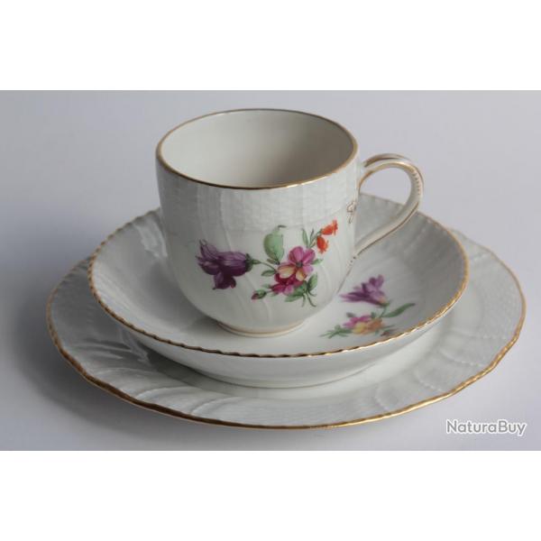 Tasse Assiette  dessert porcelaine KPM Berlin Allemagne