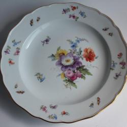 MEISSEN Assiette porcelaine Fleurs Papillons XIXe siècle