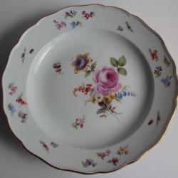 MEISSEN Assiette porcelaine Fleurs Papillons XIXe siècle