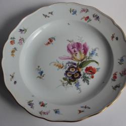 MEISSEN Assiette porcelaine Fleurs Papillons XIXe siècle