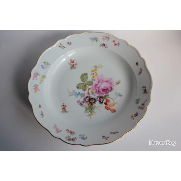 MEISSEN Plat porcelaine Fleurs Papillons XIXe sicle
