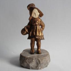 Bronze BAILLY Charles-Eloy Jeune Hollandaise au panier