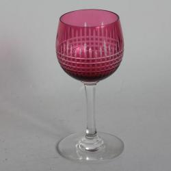 BACCARAT Verre à pied cristal rouge Nancy 13 cm