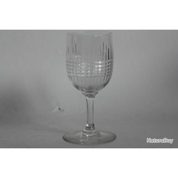BACCARAT Verre  pied cristal Nancy 12,5 cm