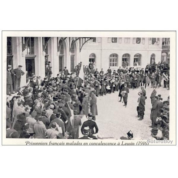 CPA GUERRE Prisonniers Franais malades en convalescence  Leysin 1916