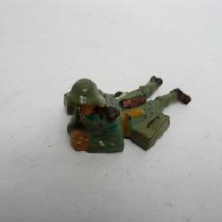 Soldat couché LINEOL Militaire Jouet Militaria