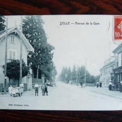 CPA 90 TERRITOIRE DE BELFORT DELLE Avenue de la Gare animé