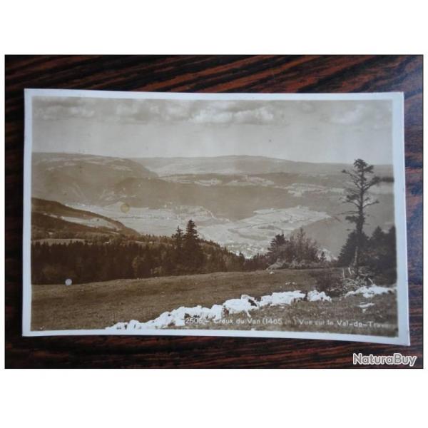 CP Suisse Neuchtel Creux du Van Vue sur le Val de Travers