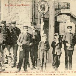 CPA 88 VOSGES Personnel douanier Français et Allemand au col de Schlucht