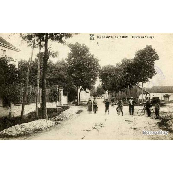 CPA 21 LONGVIC AVIATION (DIJON) Entre du village anim