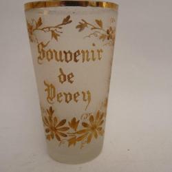 Verre souvenir émaillé VEVEY