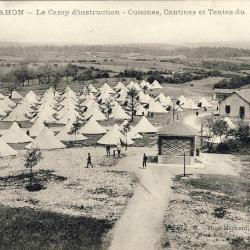 CPA 25 DOUBS VAL DAHON Le camp d'instruction Cuisines