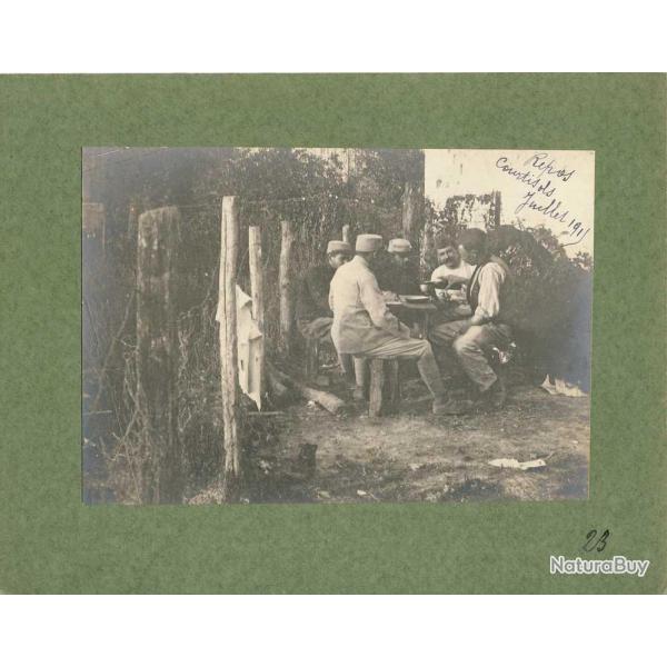 Photographie Ancienne Guerre Salle  manger Courtisols