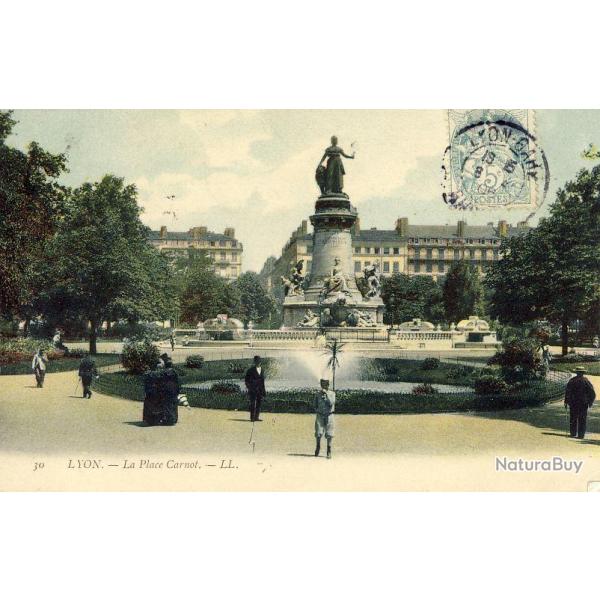 CPA 69 RHONE LYON La Place Carnot LL anim 1906