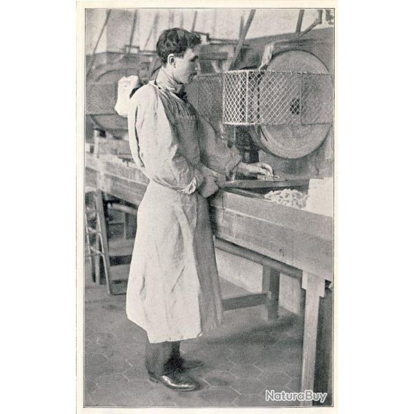 CPA Militaria Aveugle Famille du Rameau d'Olivier N44