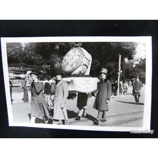 CP photo Suisse Dfil Montre Horlogerie