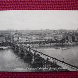CPA Royaume-Uni London Somerset house and Waterloo Bridge