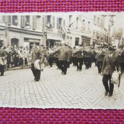 CP photo Défilé Fanfare Suisse Schweiz Commerces
