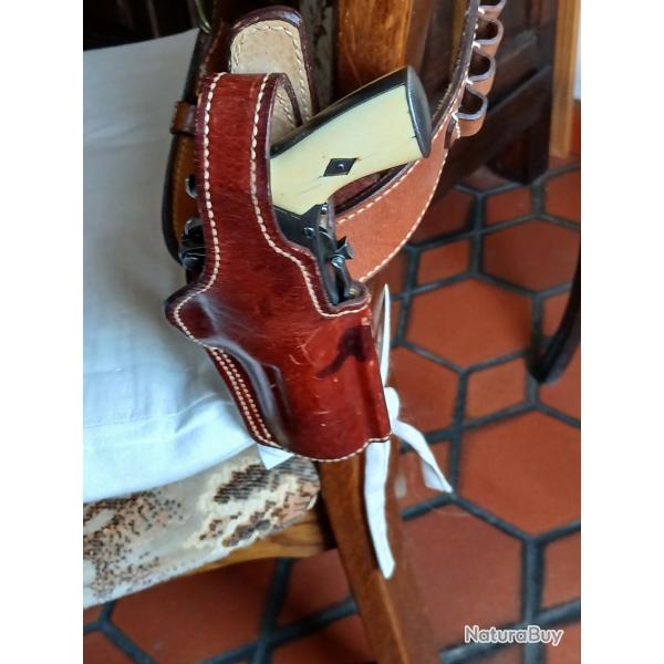 Vent très rar revolver bulldog 320.brevetpr Apte au tir  simple et double action 6coup gâchette ferm