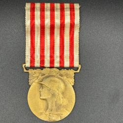 (12.001) Médaille commémorative française de la Grande Guerre