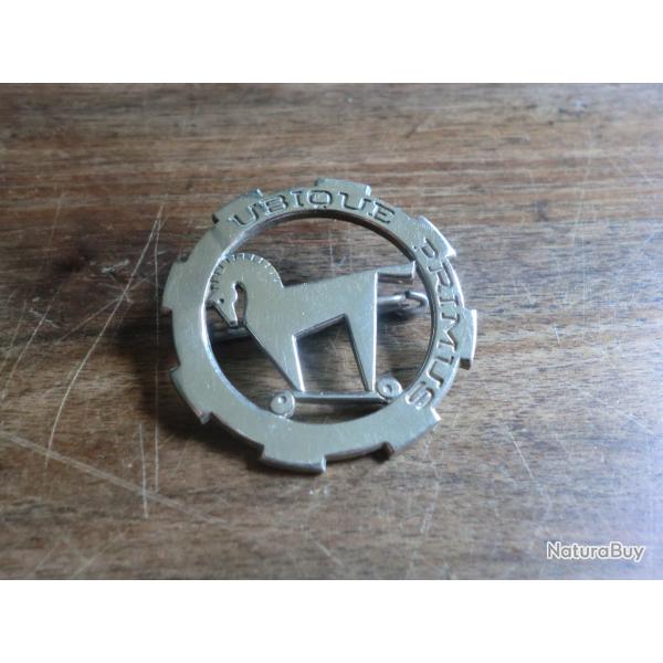 insigne 1 rgiment de chasseurs d 'afrique / courtois  paris 5 av rpubliques