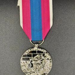 (14.001) Médaille de la Défense Nationale - Echelon Argent - Ordonnance - NEUVE