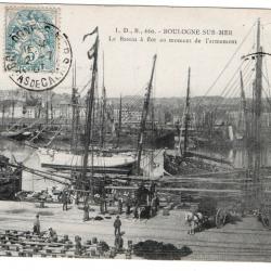 CPA - L.D.B.660.-BOULOGNE SUR MER Le a flot au moment de larmement N°090